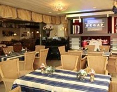 фото отеля Stadshotel Jolanda