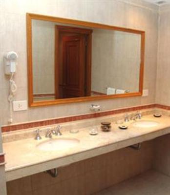 фото отеля Carlos V Hotel Santiago del Estero