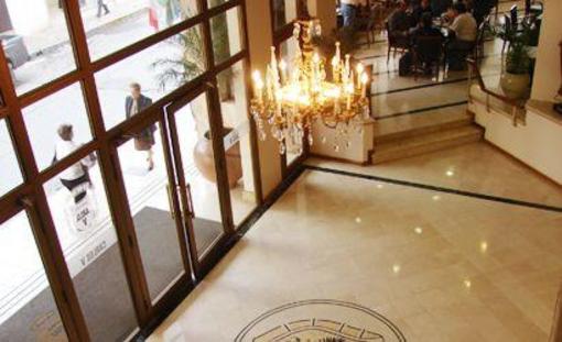 фото отеля Carlos V Hotel Santiago del Estero
