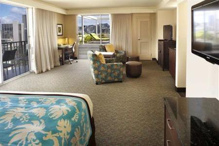 фото отеля DoubleTree by Hilton Alana Waikiki