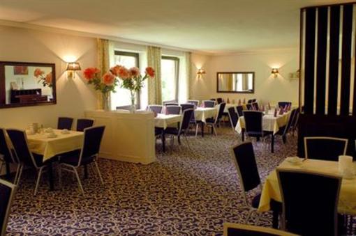 фото отеля Hotel Waldkur
