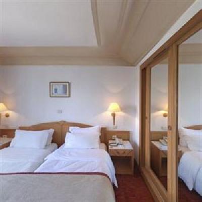 фото отеля Golden Tulip El Mechtel