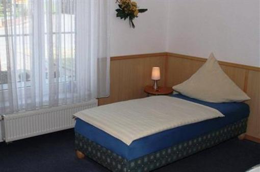 фото отеля Hotel Zur Wasserburg