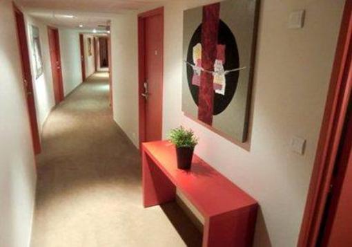 фото отеля Comfort Hotel Champigny-sur-Marne
