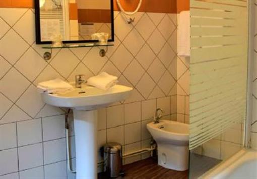 фото отеля Hotel Danieli Avignon