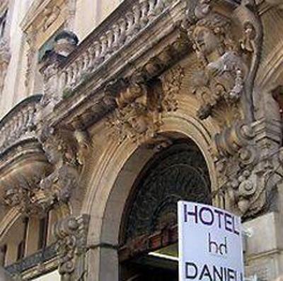 фото отеля Hotel Danieli Avignon