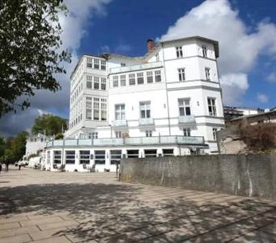 фото отеля Strandhotel Sassnitz