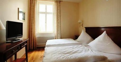 фото отеля Strandhotel Sassnitz