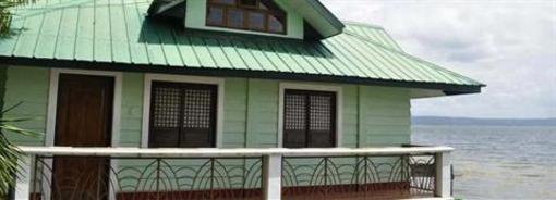 фото отеля Talisay Green Lake Resort