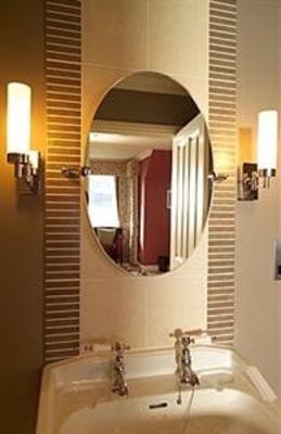фото отеля Loch Ness Lodge