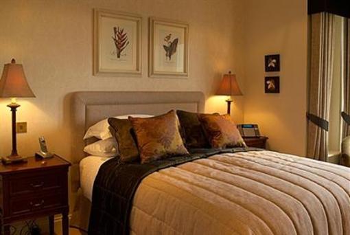 фото отеля Loch Ness Lodge