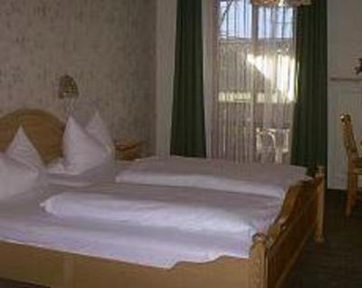 фото отеля Gasthof Zur Post Pocking