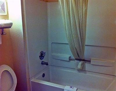 фото отеля Motel 6 Canton North Tradedays Blvd