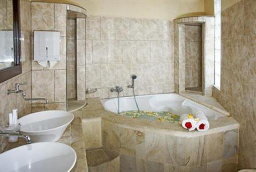 фото отеля Melka Excelsior Hotel Bali