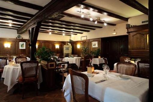фото отеля Auberge Du Cheval Blanc Westhalten