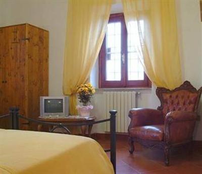 фото отеля Hotel B&B Mary and Rose e La Grande Quercia