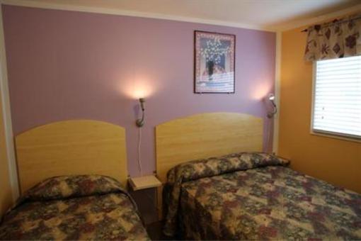 фото отеля Waterfront Inn