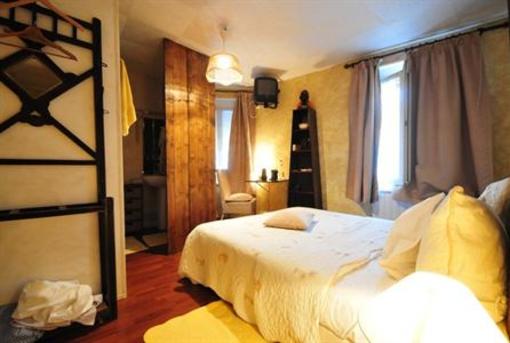 фото отеля Hotel Des Digues Le Cateau-Cambresis