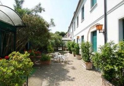фото отеля Hotel Il Granaio Mantova