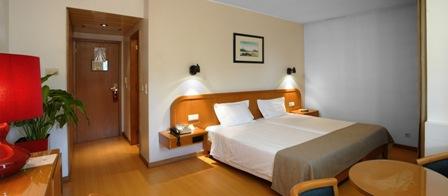 фото отеля Hotel Amadeos