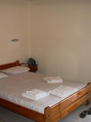 фото отеля Flisvos Rooms Sfakia