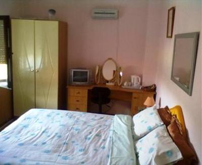 фото отеля Union Jack Villa Pitesti