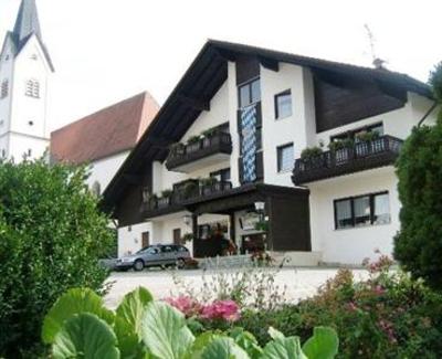 фото отеля Gasthof Pension Buechelsteiner Hof Grattersdorf