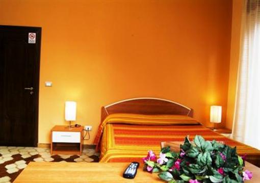 фото отеля Villa Martoglio Bed & Breakfast Belpasso