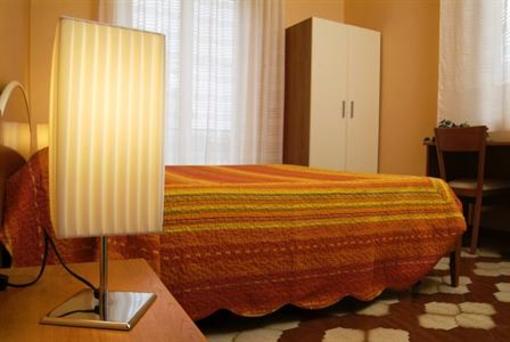 фото отеля Villa Martoglio Bed & Breakfast Belpasso