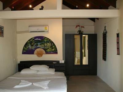 фото отеля Moonhut Bungalows