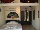 фото отеля Moonhut Bungalows