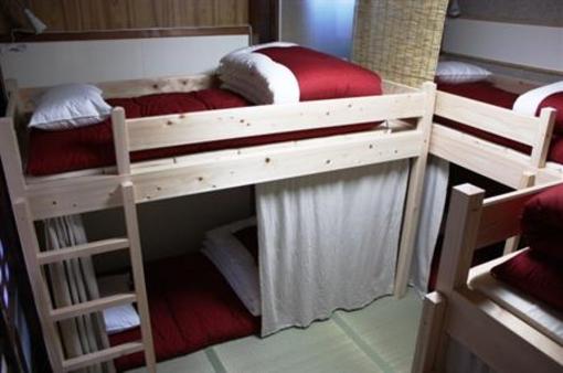 фото отеля Hida-Takayama Guest House Tomaru