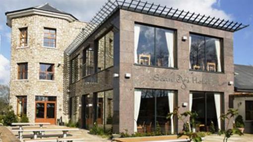 фото отеля Sean Ogs Hotel Kilmuckridge