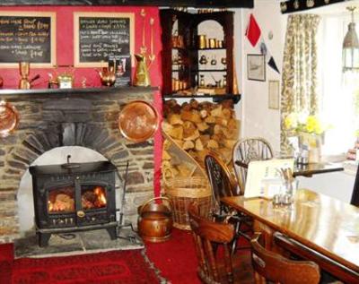 фото отеля Halfway House Inn