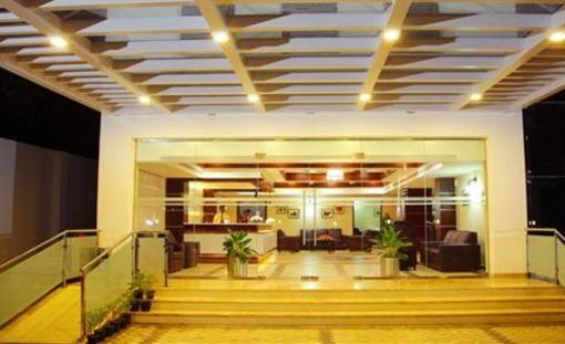 фото отеля Hotel Excalibur Kottayam