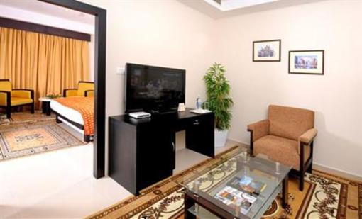 фото отеля Hotel Excalibur Kottayam