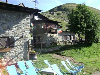 фото отеля Rifugio Bertone Courmayeur