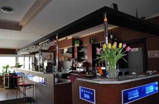 фото отеля Sport Hotel Ostrov
