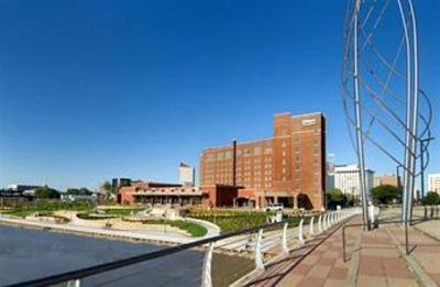 фото отеля Drury Plaza Hotel Broadview - Wichita