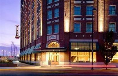 фото отеля Drury Plaza Hotel Broadview - Wichita