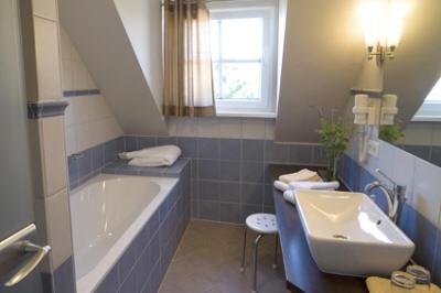 фото отеля Landhotel Saarschleife Mettlach