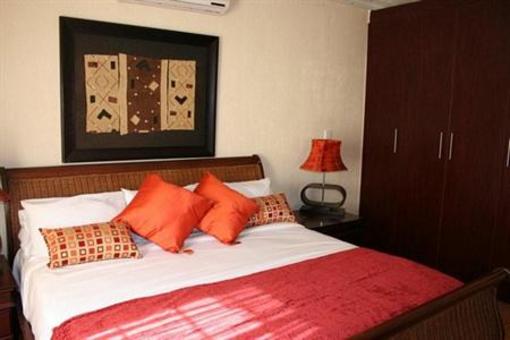 фото отеля Nomndeni Lodge Zamabhele Middelburg (South Africa)