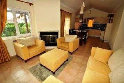 фото отеля Oasis Holiday Villas