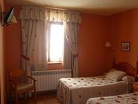 Hostal Escuils