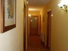 фото отеля Hostal Escuils