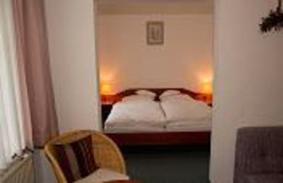 фото отеля Hotel & Boardinghaus Sehnder Hof
