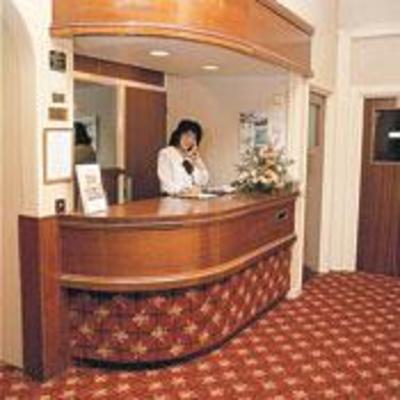 фото отеля Glen Usk Hotel