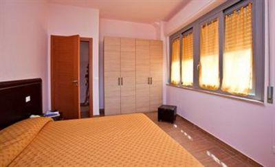 фото отеля Palazzo Gasparroni Apartments Tortoreto