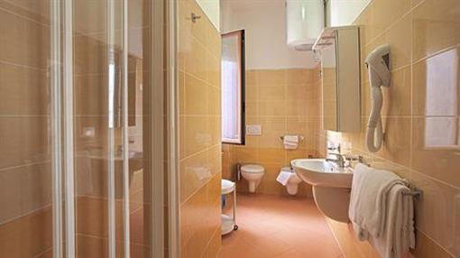 фото отеля Palazzo Gasparroni Apartments Tortoreto