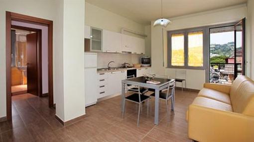 фото отеля Palazzo Gasparroni Apartments Tortoreto